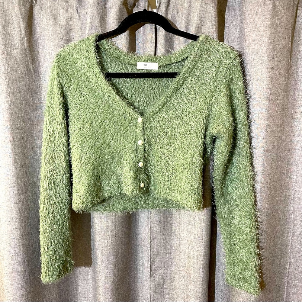 Jolie green eyelash cardigan with pearl buttons